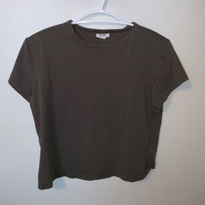olive t-shirt